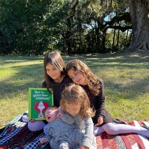 Meet your Posher, Angela